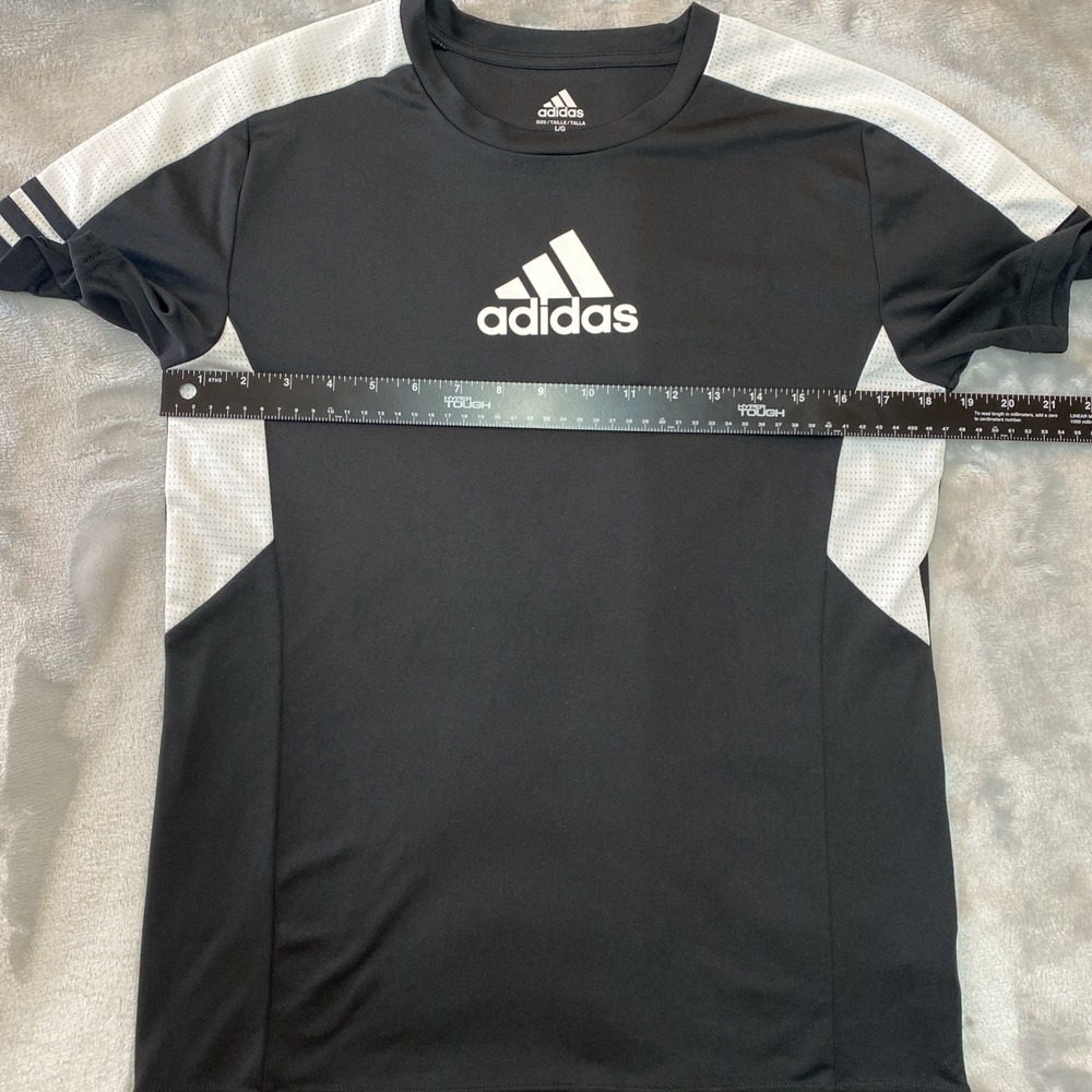 Adidas Athletic T-Shirt Kids Size L 14/16 Black White Mesh Panel Logo Tee - Picture 4 of 7